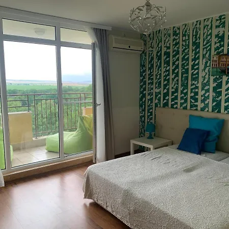 Apartment Beautiful Sea View In Midiya Family Grand Resort,